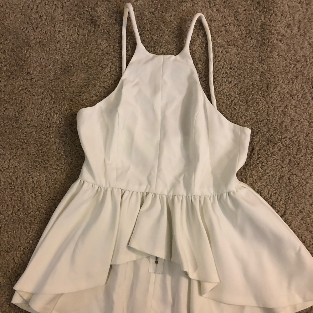 Women’s sleeveless blouse